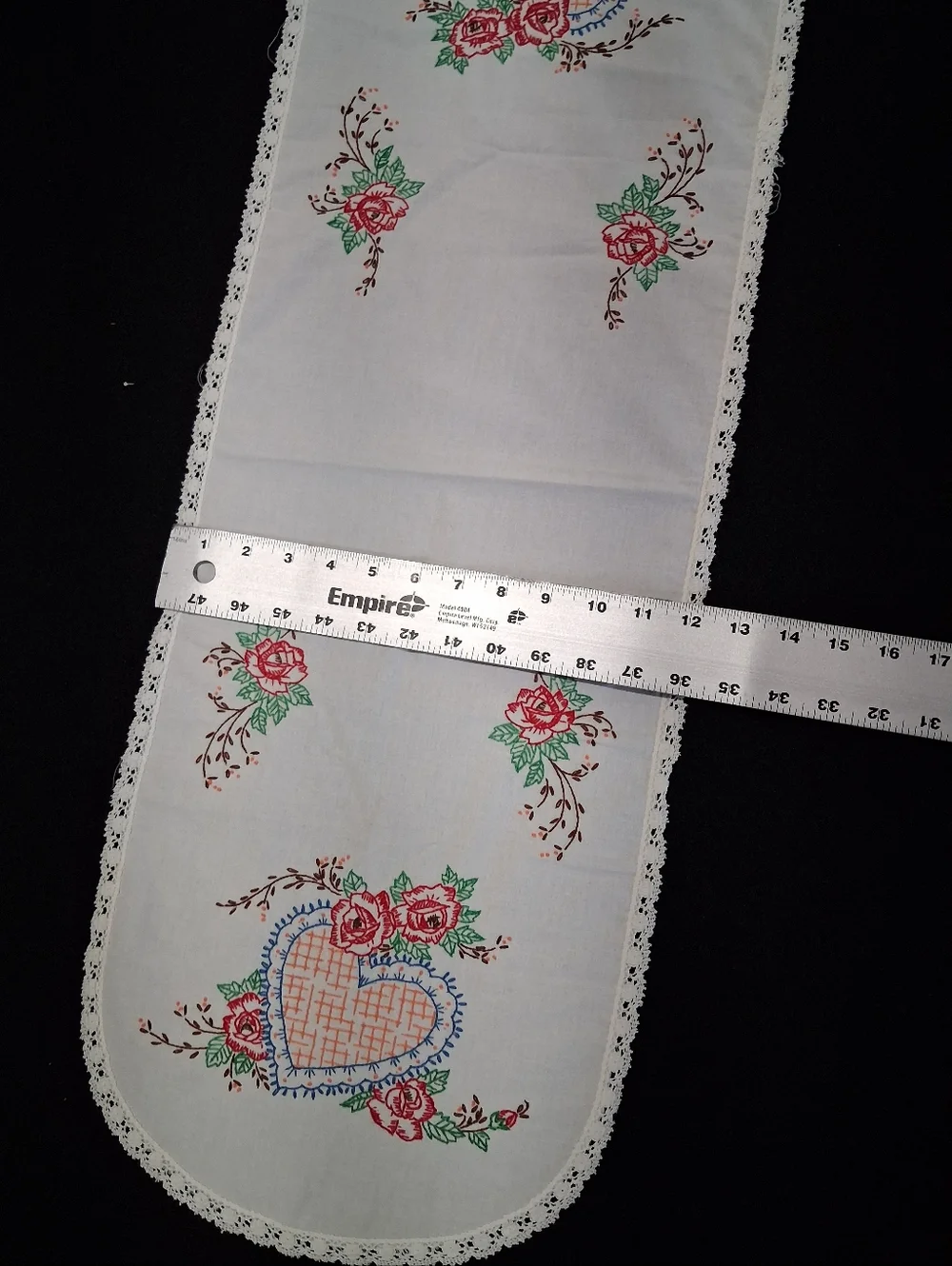 Embroidered Heart & Rose Table Runner dresser runner - White with Pink, Green - Picture 3 of 4